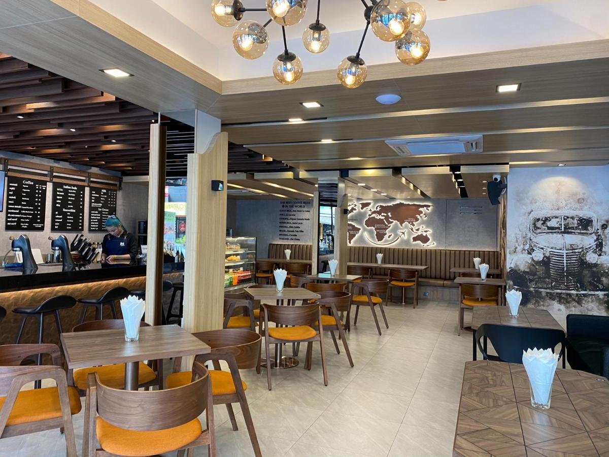 The Madera Lodge Pattaya ジョムティエンビーチ エクステリア 写真